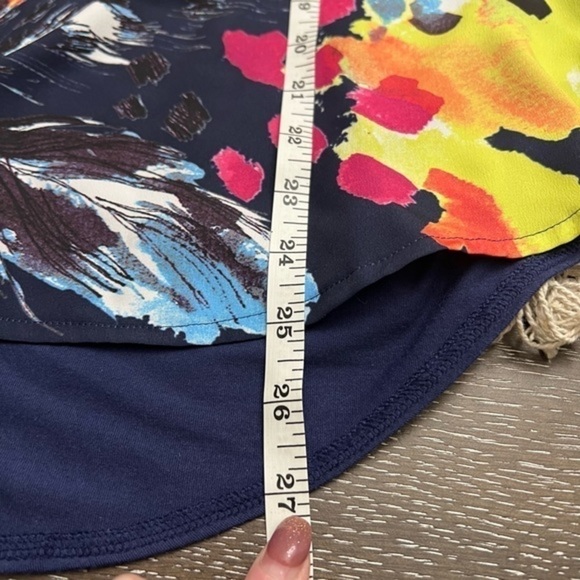 Rock & Republic Colorful Cheetah Top - Picture 3 of 14